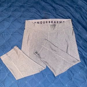 Under Armor workout capris, size XL